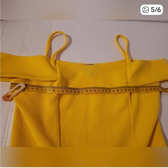 Suzy Shier Vibrant Yellow Blouse - Picture 5 of 6